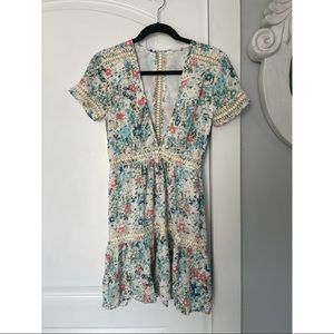 Floral flowy fun dress